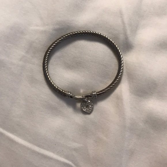 Silver lock bracelet - Picture 1 of 3